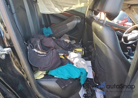 2011 Cadillac Cts Premium Collection z USA, uszkodzony, nr VIN 1G6DP5ED4B0164086